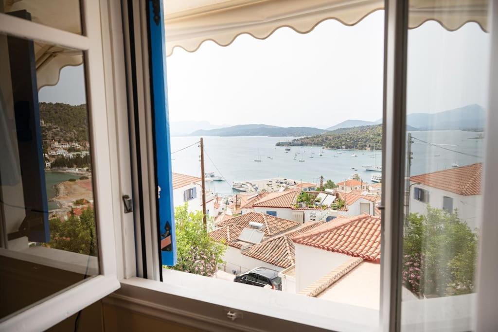 Euphoria, Poros - Greece * Poros Town